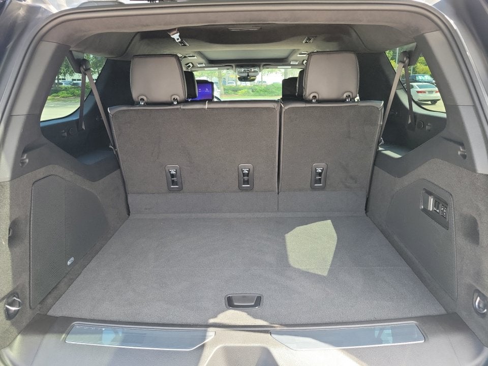 2026 Cadillac Escalade ESV Platinum Sport