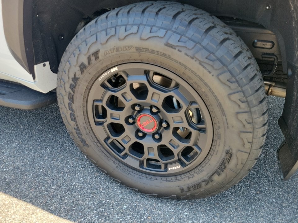 2025 Toyota Sequoia SR5