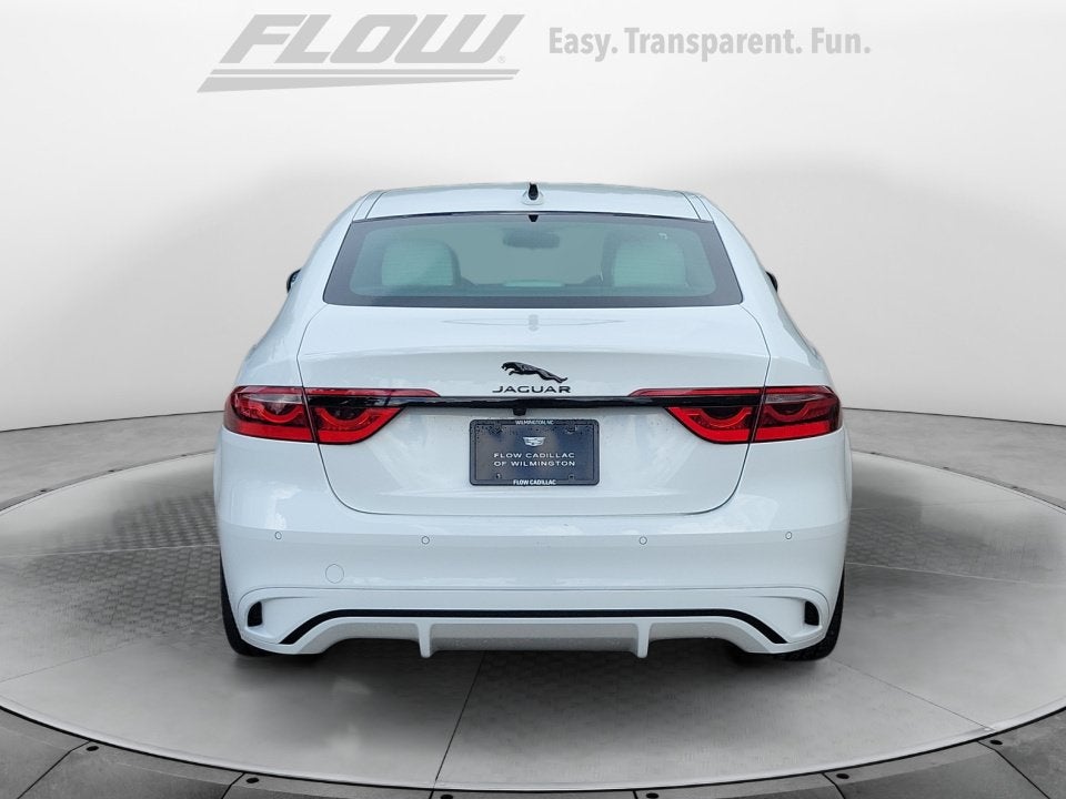 2024 Jaguar XF R-Dynamic SE